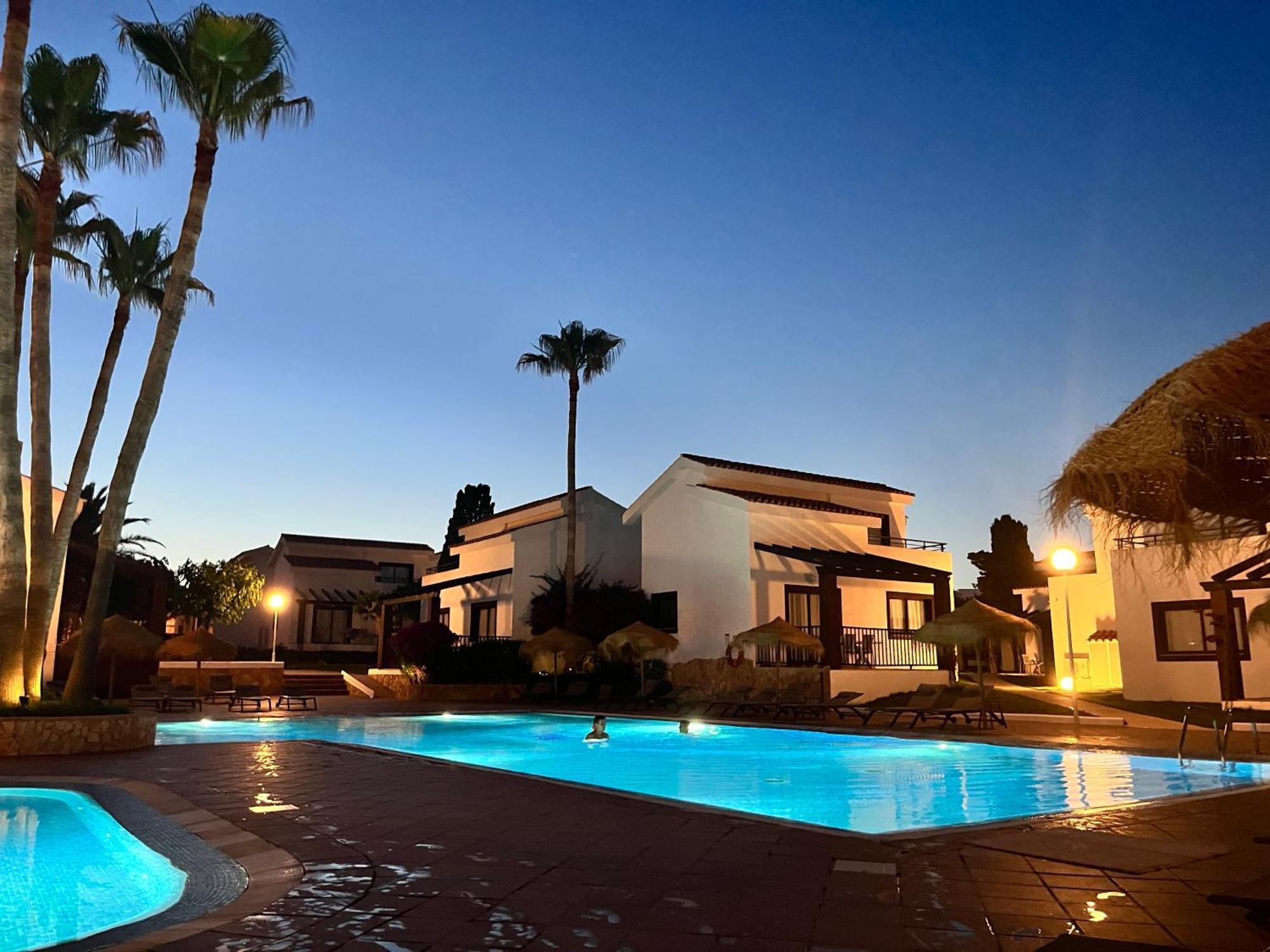 Nuramar Aparthotel Cala'N Bosch (Menorca) Exterior foto