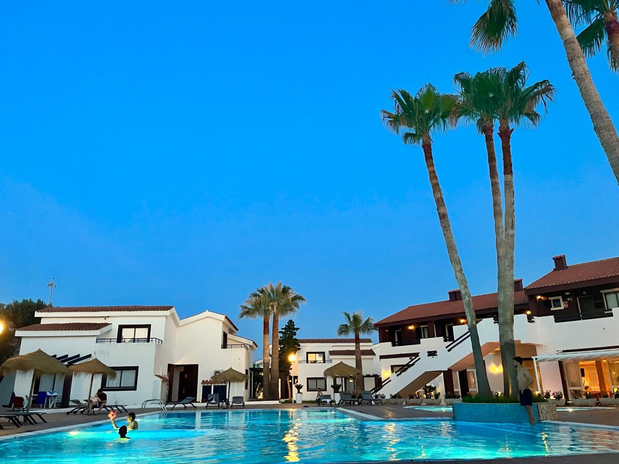 Nuramar Aparthotel Cala'N Bosch (Menorca) Exterior foto