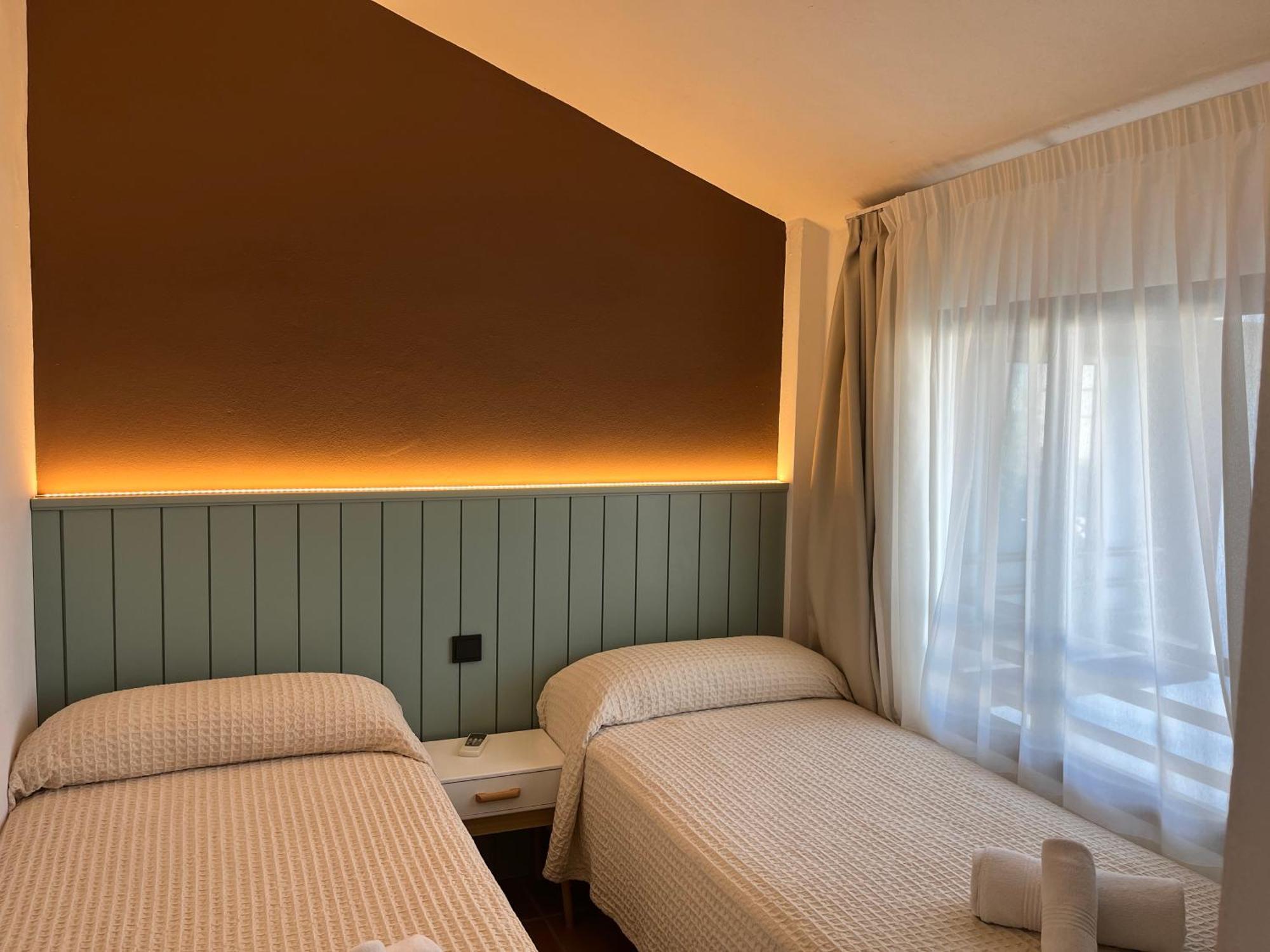 Nuramar Aparthotel Cala'N Bosch (Menorca) Exterior foto