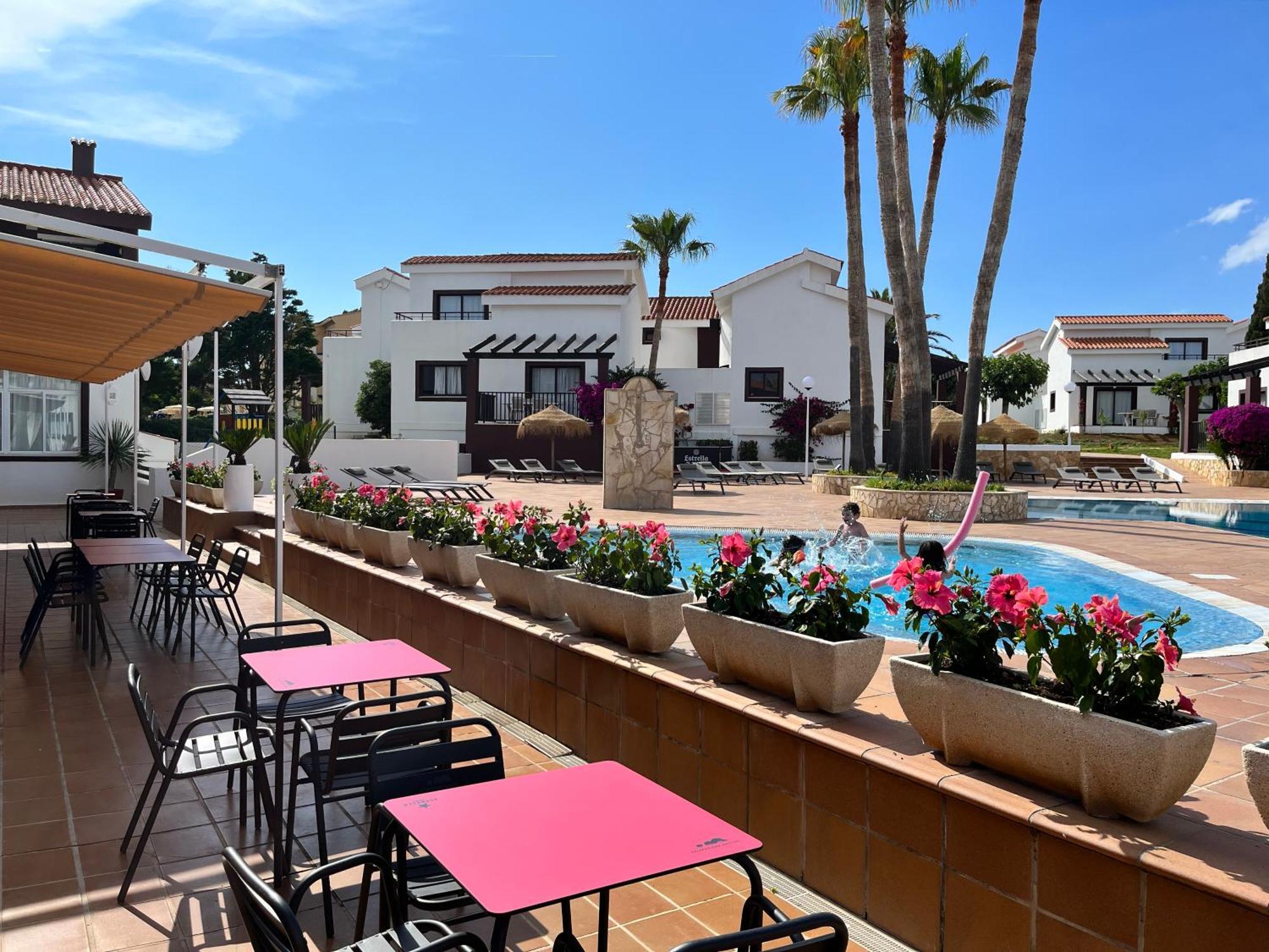 Nuramar Aparthotel Cala'N Bosch (Menorca) Exterior foto