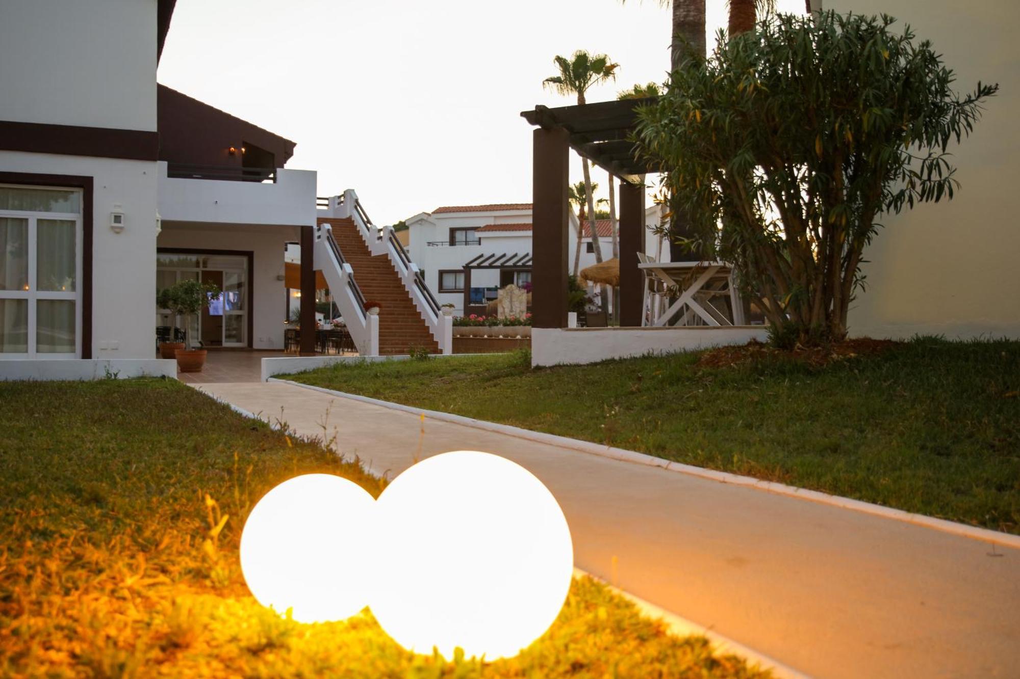 Nuramar Aparthotel Cala'N Bosch (Menorca) Exterior foto